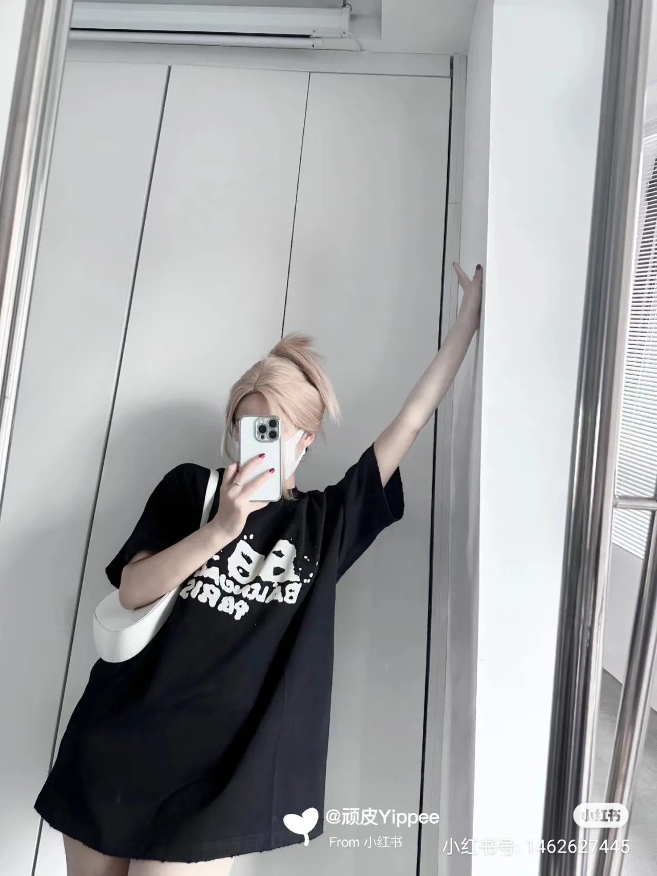 P80✨🔥 BALENCIAGA Paris lettering printed short-sleeved T-shirt, custom-woven and dyed 280g combed cotton heavyweight fabric, zero color difference in thread, perfect details, different from the current version on the market, welcome to compare, Same Style for men and women, must-sell in the picture above Color: White Black Size: 1 2 3 4